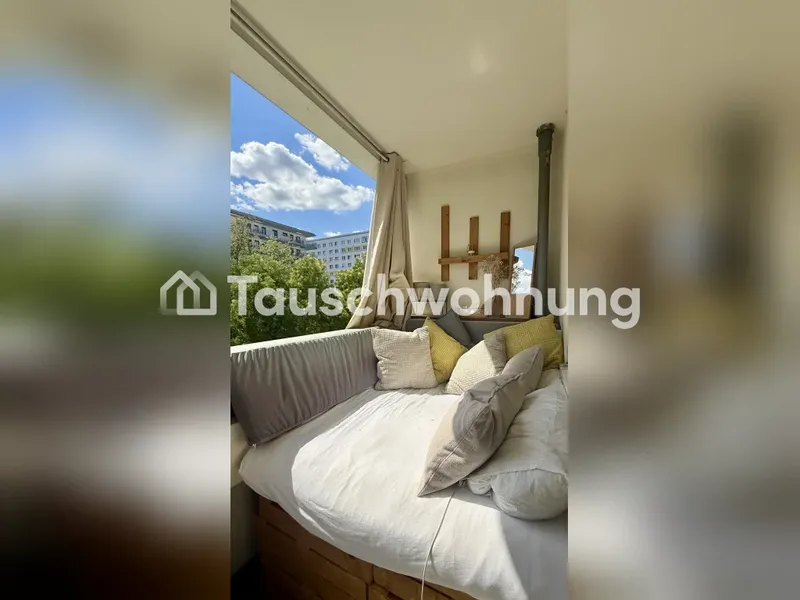Tauschwohnung: Günstige 3 Zimmer Wohnung mit Sonnenbalkon im Grünen — photo 1